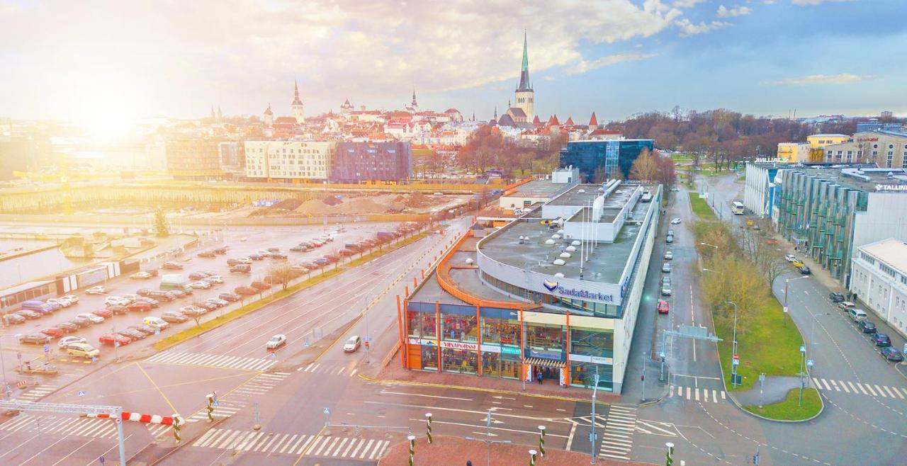 Adoryal Hotell Tallinn Exterior foto