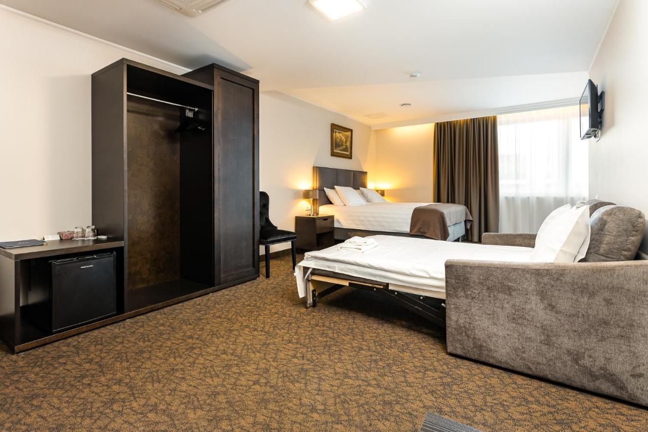 Adoryal Hotell Tallinn Exterior foto