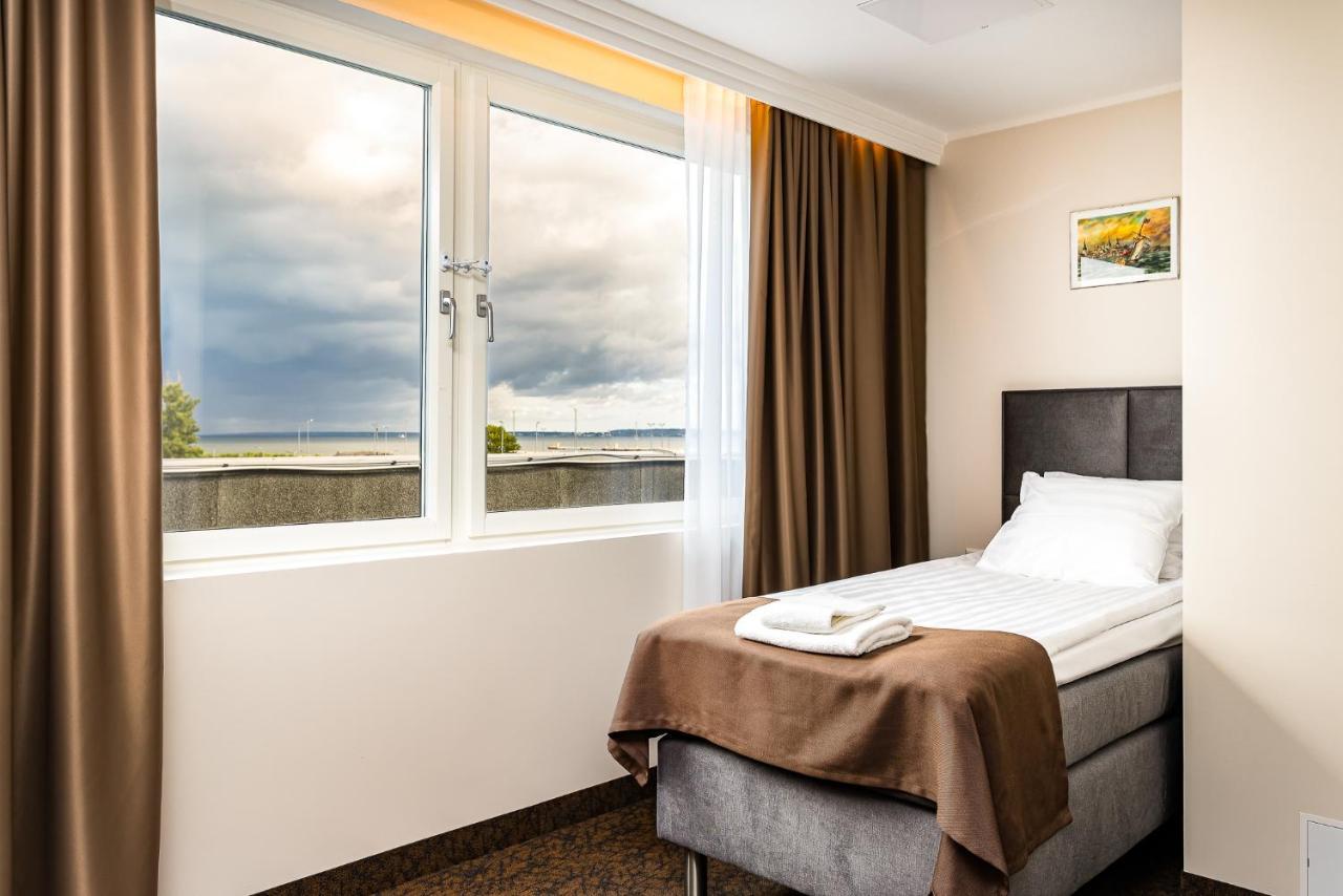 Adoryal Hotell Tallinn Exterior foto