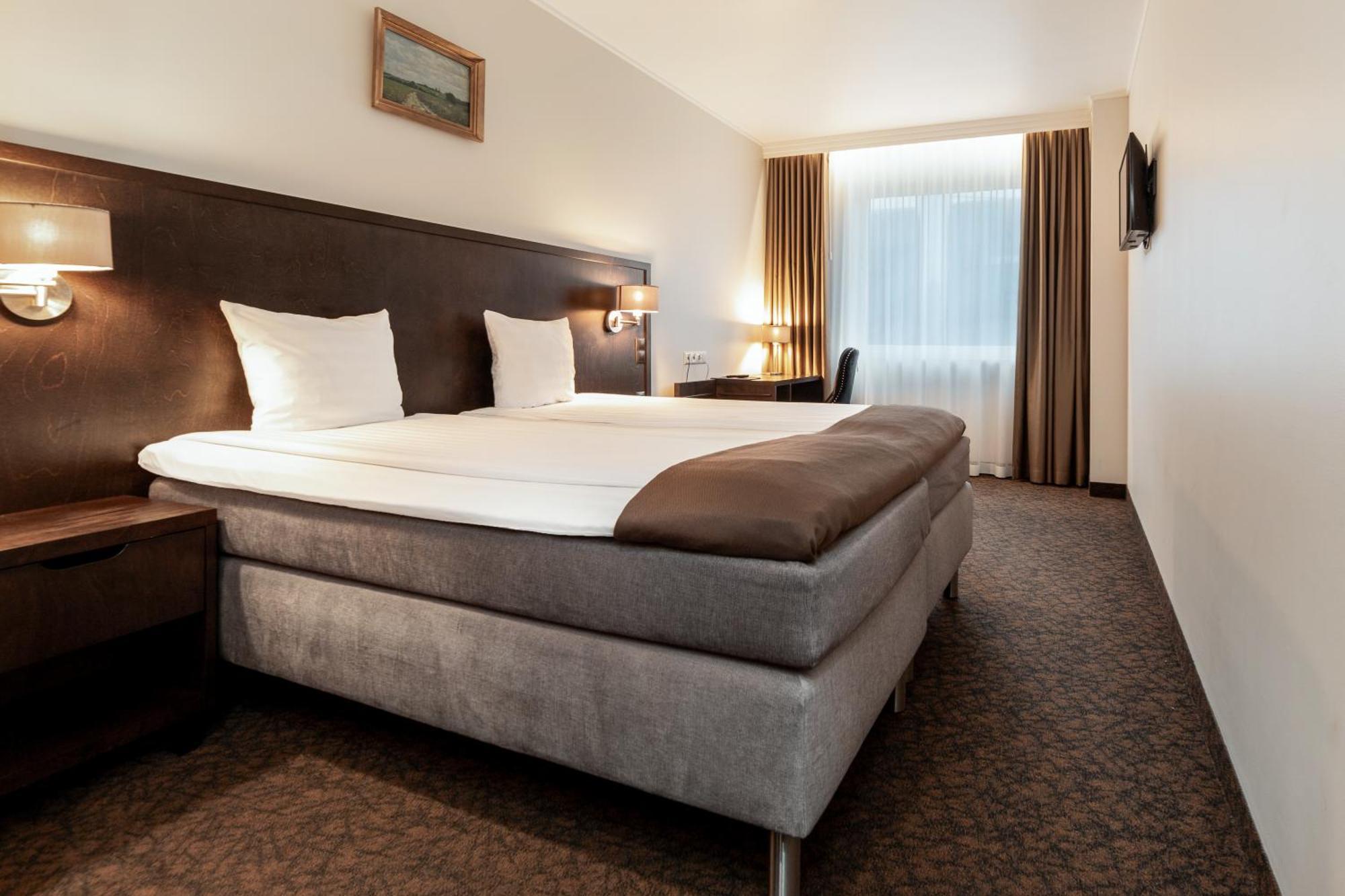 Adoryal Hotell Tallinn Exterior foto