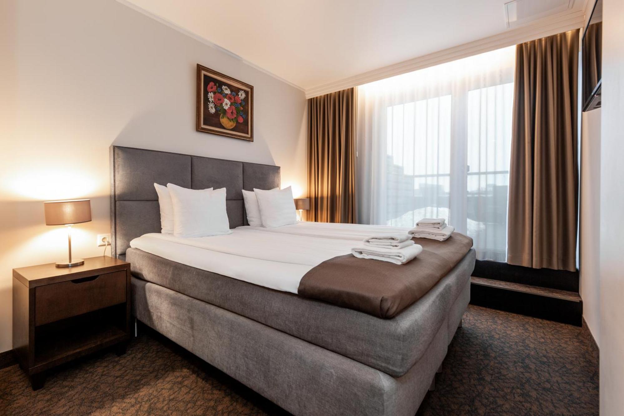 Adoryal Hotell Tallinn Exterior foto